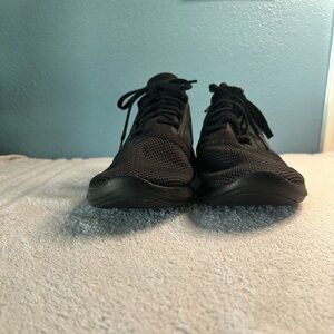 Women’s New Balance Black Athletic Shoes